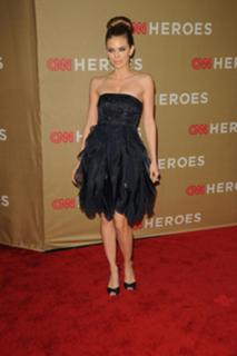 AnnaLynne McCord feet photo thumbnail