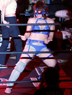 Kanako Urai feet photo thumbnail