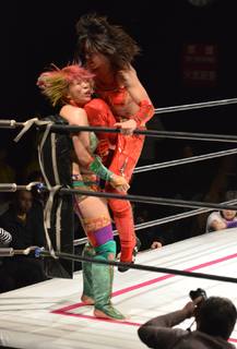 Kanako Urai feet photo thumbnail