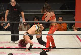 Kanako Urai feet photo thumbnail