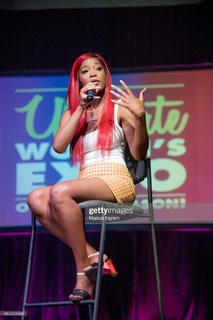 Keke Palmer feet photo thumbnail