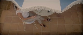 Shailene Woodley feet photo thumbnail