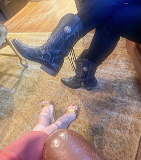 JoJo feet photo thumbnail