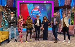 Cynthia Rodríguez feet photo thumbnail