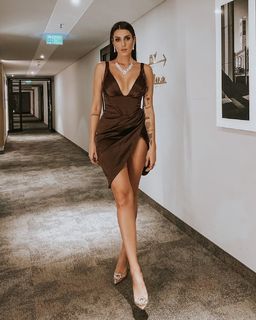 Valentina Vignali feet photo thumbnail