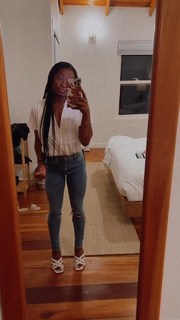 Simone Biles feet photo thumbnail