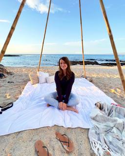 Jenna Ezarik feet photo thumbnail