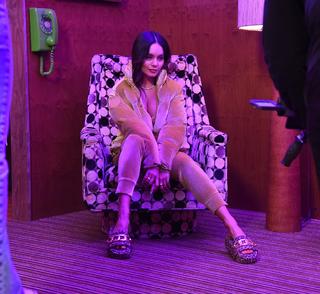 Vanessa Hudgens feet photo thumbnail