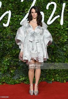 Kaya Scodelario feet photo thumbnail