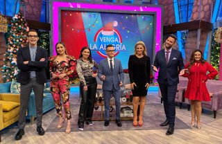 Cynthia Rodríguez feet photo thumbnail