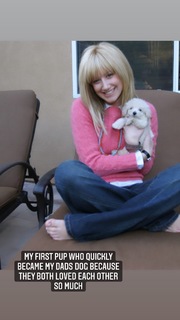 Ashley Tisdale feet photo thumbnail
