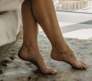 Klaudia Halejcio feet photo thumbnail