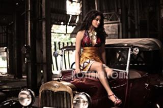 Shriya Saran feet photo thumbnail