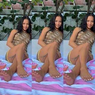 Karrueche Tran feet photo thumbnail