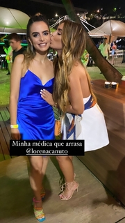 Nicole Bahls feet photo thumbnail