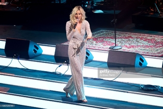 Joss Stone feet photo thumbnail
