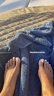 Karrueche Tran feet photo thumbnail