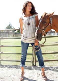 Irina Shayk feet photo thumbnail