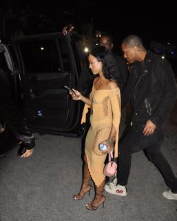 Karrueche Tran feet photo thumbnail