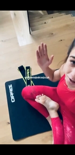 Joanna Jedrzejczyk feet photo thumbnail