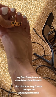 Karrueche Tran feet photo thumbnail