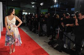 Olivia Munn feet photo thumbnail