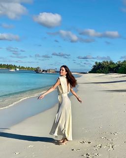 Severina Kojic feet photo thumbnail