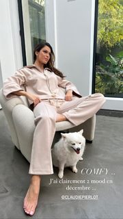 Iris Mittenaere feet photo thumbnail