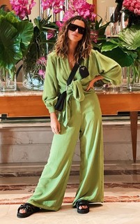 Giovanna Lancellotti feet photo thumbnail