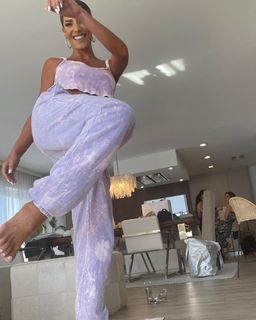 Gaby Espino feet photo thumbnail
