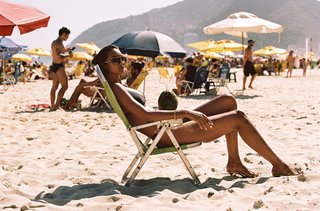 Lais Ribeiro feet photo thumbnail