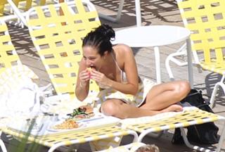 Tulisa feet photo thumbnail