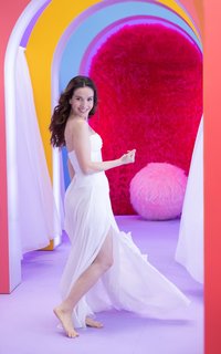 Natalia Oreiro feet photo thumbnail