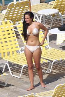 Tulisa feet photo thumbnail