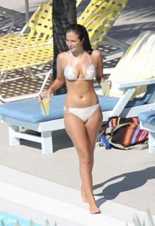 Tulisa feet photo thumbnail