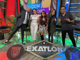 Cynthia Rodríguez feet photo thumbnail