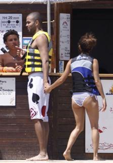 Eva Longoria feet photo thumbnail