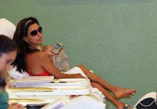 Eva Longoria feet photo thumbnail