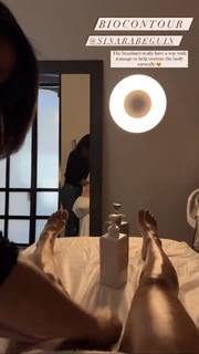 Christina Milian feet photo thumbnail