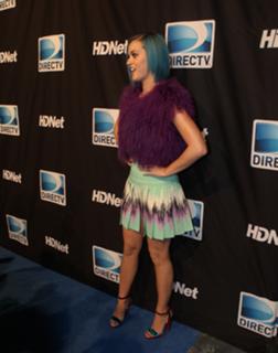 Katy Perry feet photo thumbnail