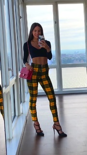 Jen Selter feet photo thumbnail