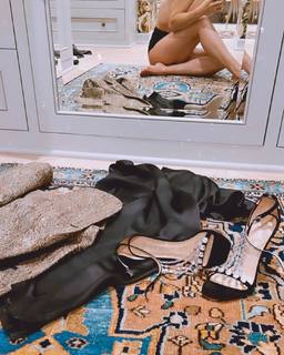 Kate Hudson feet photo thumbnail