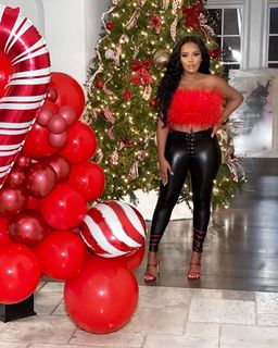 Angela Simmons feet photo thumbnail