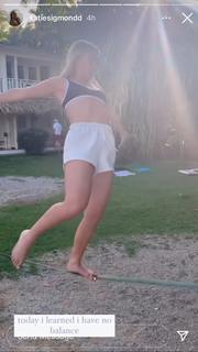 Katie Sigmond feet photo thumbnail