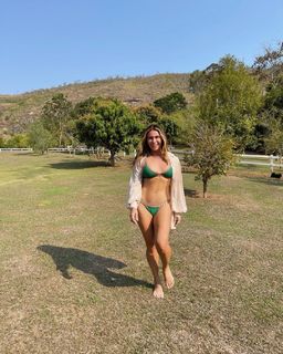 Giovanna Antonelli feet photo thumbnail