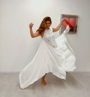 Giovanna Antonelli feet photo thumbnail