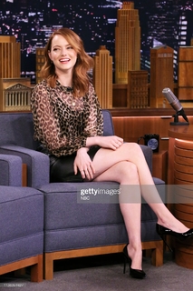Emma Stone feet photo thumbnail