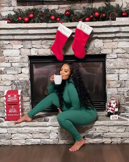 Angela Simmons feet photo thumbnail