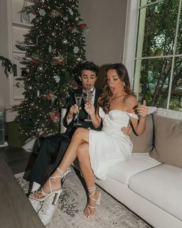 Pierson Wodzynski feet photo thumbnail