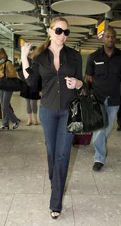 Mariah Carey feet photo thumbnail